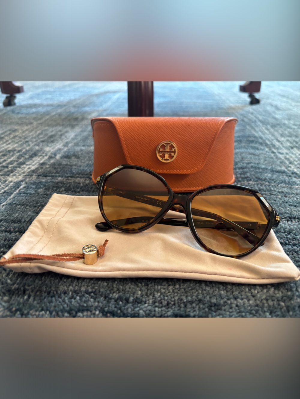 Tory Burch Black Frame Sunglasses with Brown Gradient Lenses and Orange Case